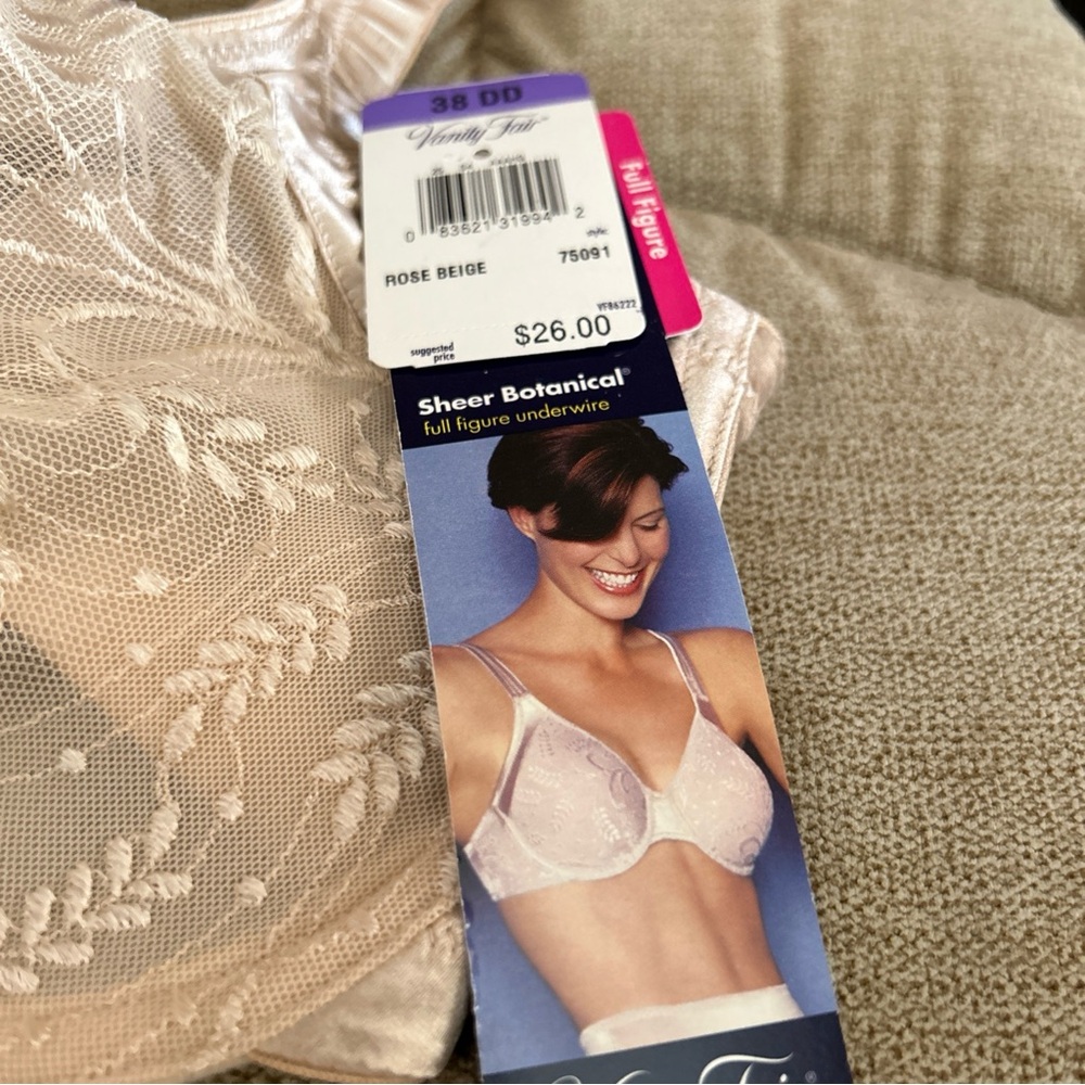 Vintage Vanity Fair Sheer Botantical Full Figure Underwire Bra Size 38DD - Picture 9 of 10